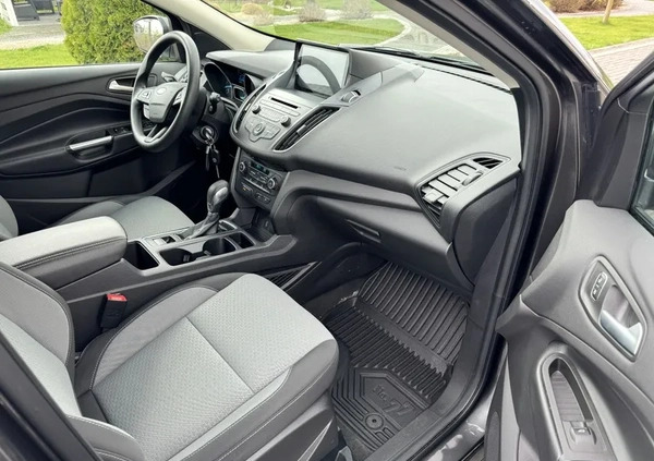 Ford Escape cena 59900 przebieg: 44000, rok produkcji 2018 z Nowogard małe 106